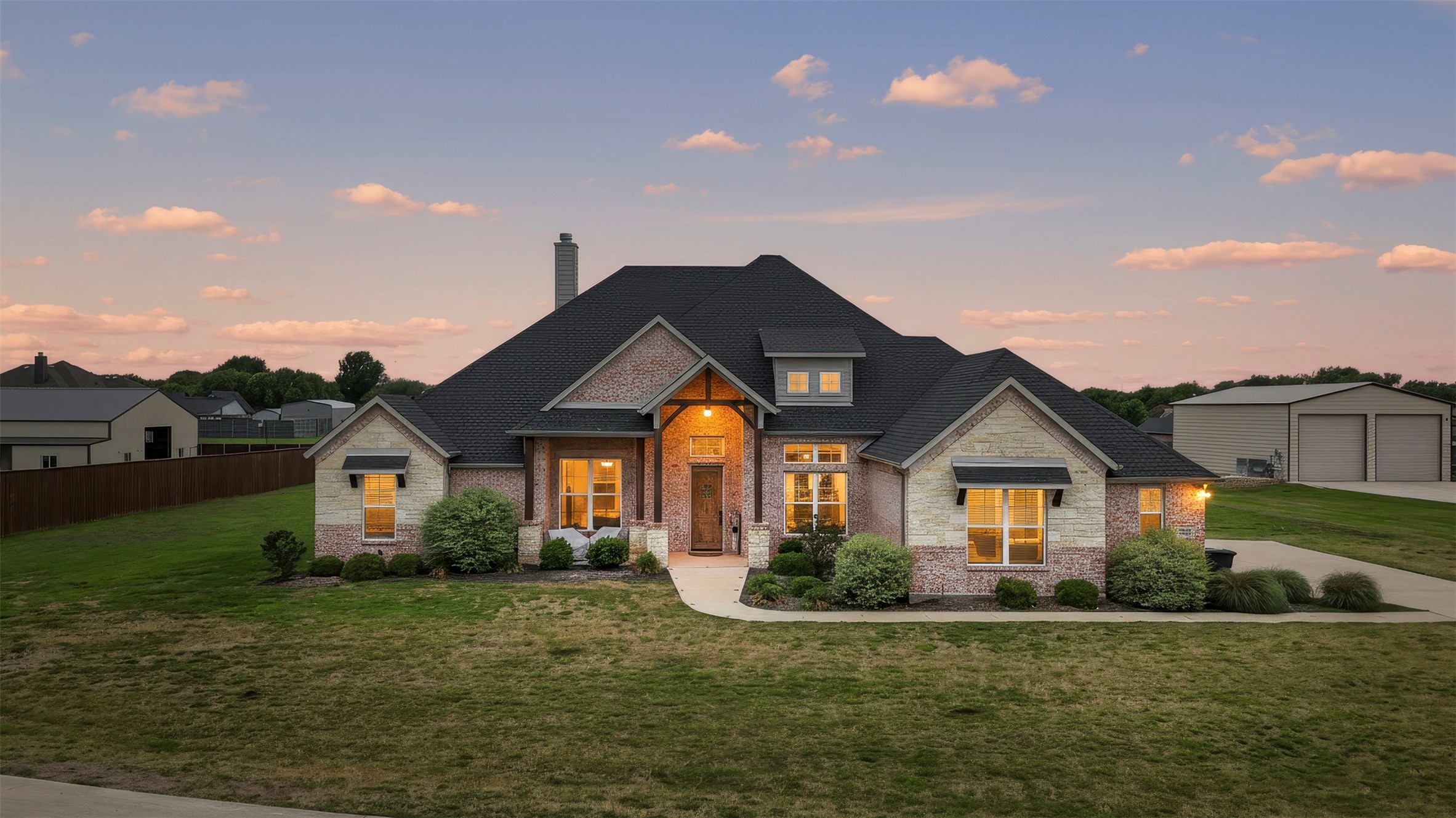 321 Rolling Meadows Drive Waxahachie TX 75165