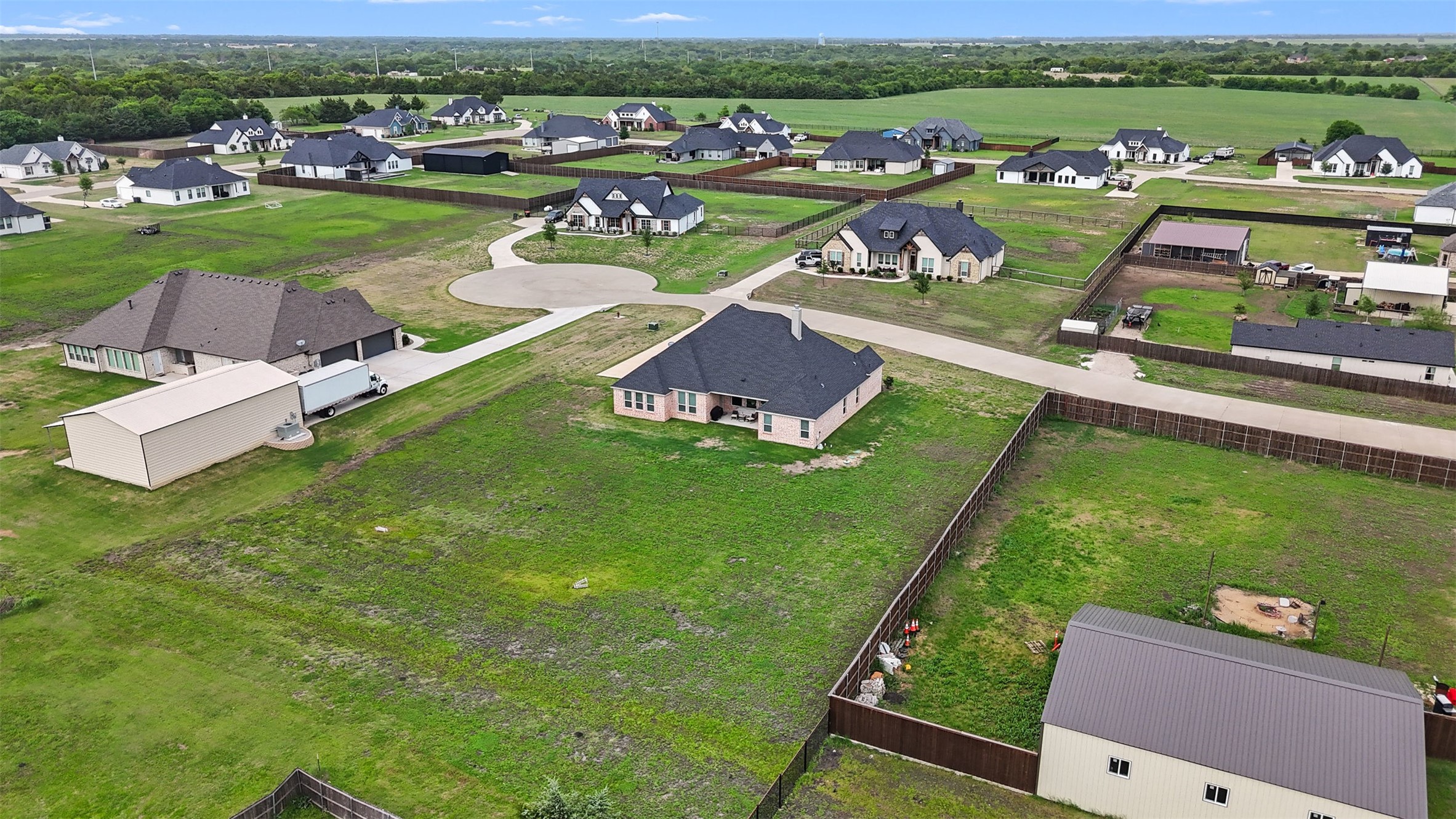 321 Rolling Meadows Drive Waxahachie TX 75165