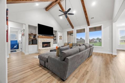 321 Rolling Meadows Drive Waxahachie TX 75165