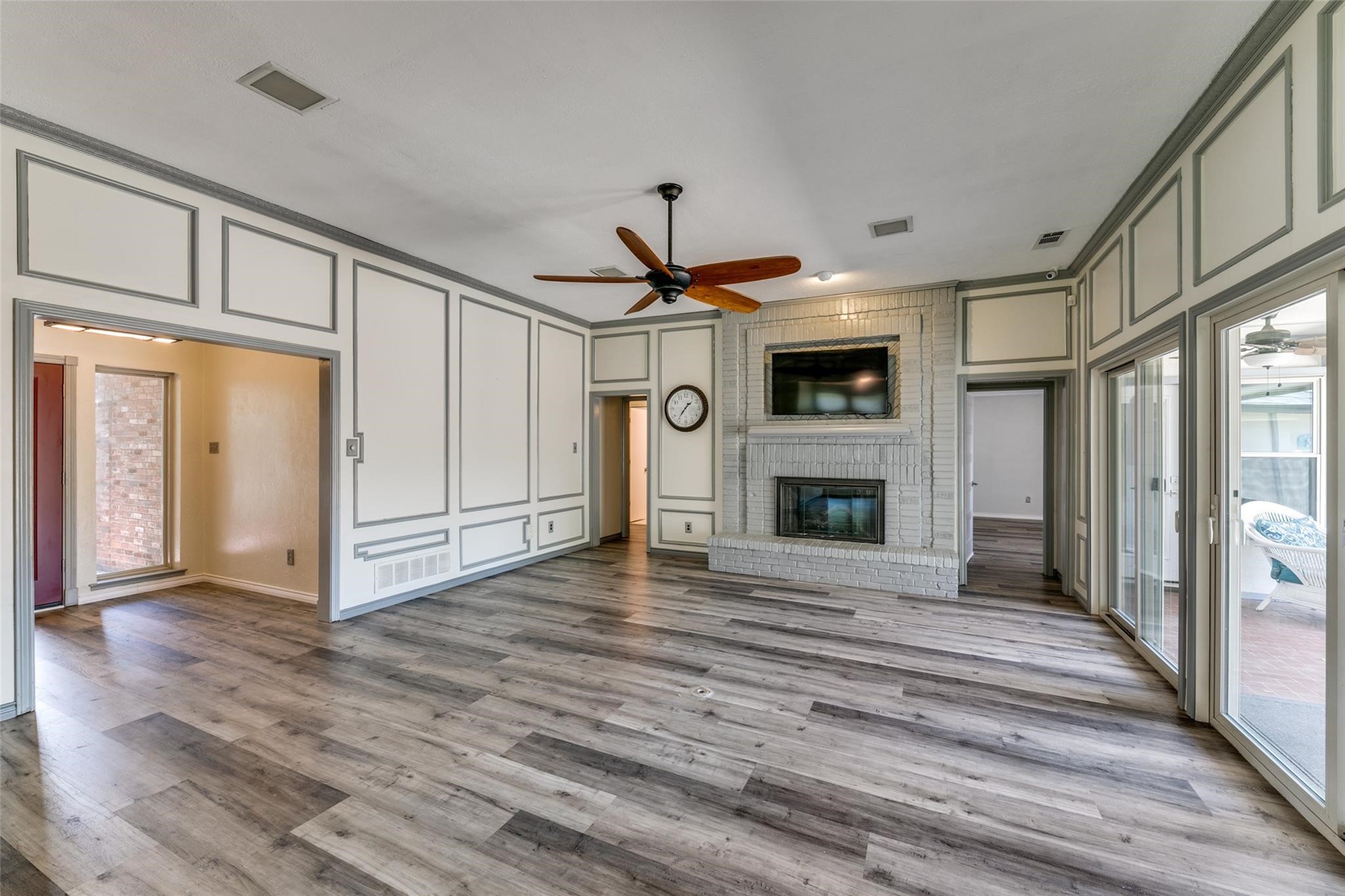 2005 Colonial Court Richardson TX 75082