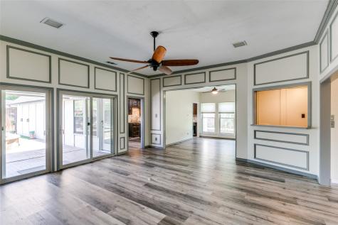 2005 Colonial Court Richardson TX 75082
