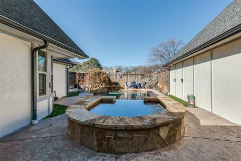 2005 Colonial Court Richardson TX 75082