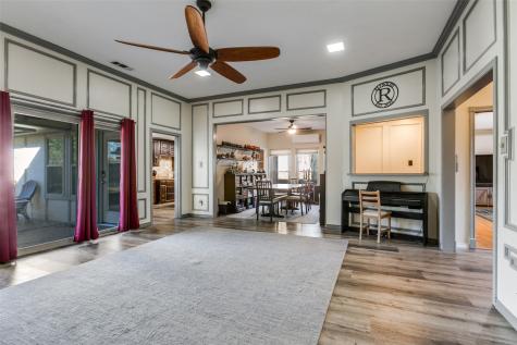 2005 Colonial Court Richardson TX 75082