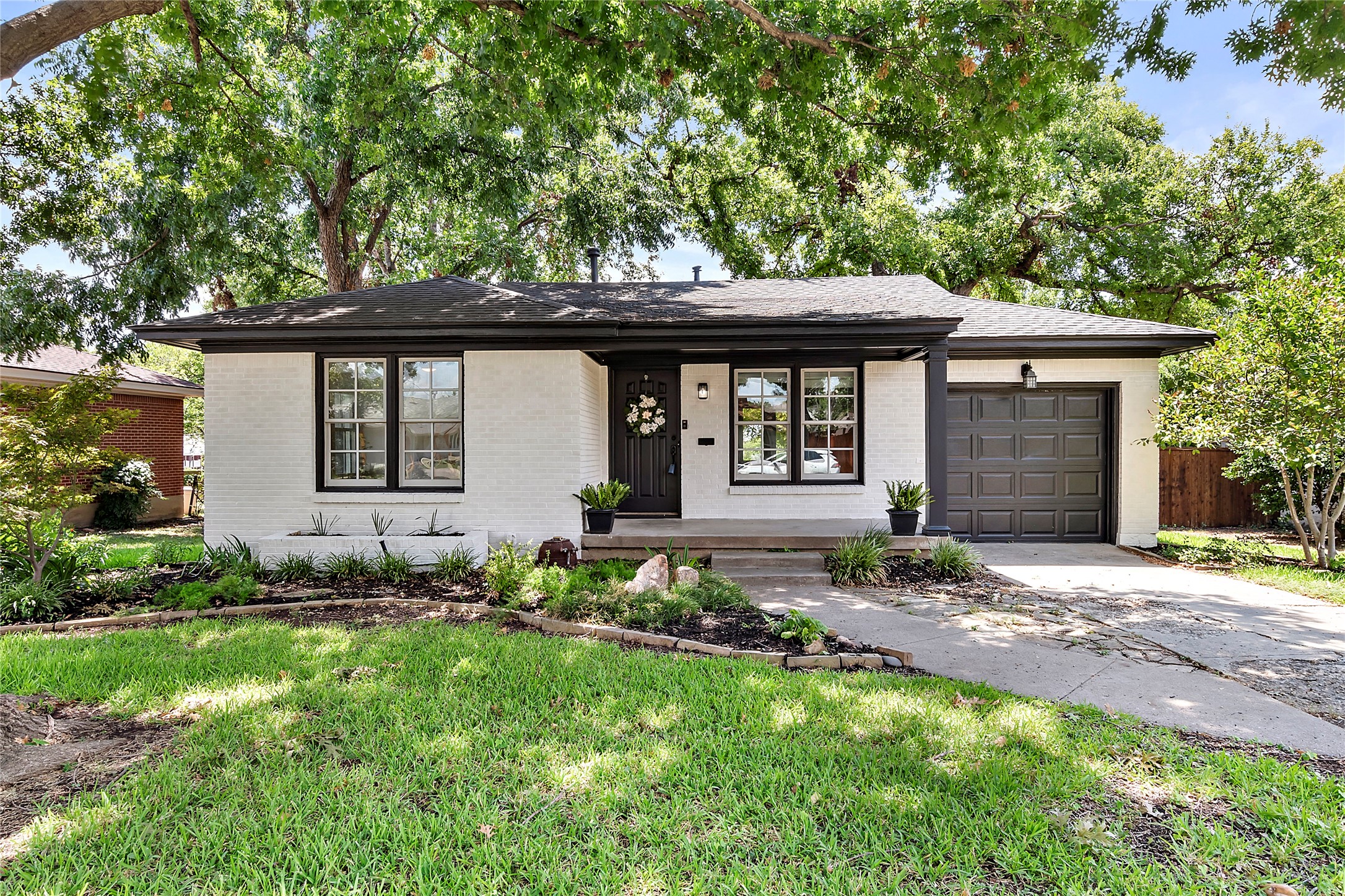 3722 Hawick Lane Dallas TX 75220