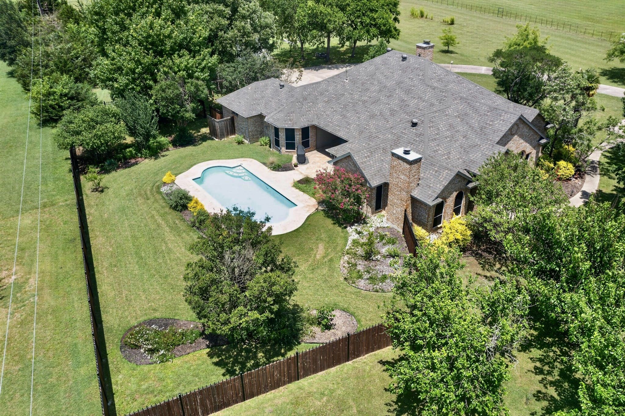 165 Johnson Lane Ovilla TX 75154