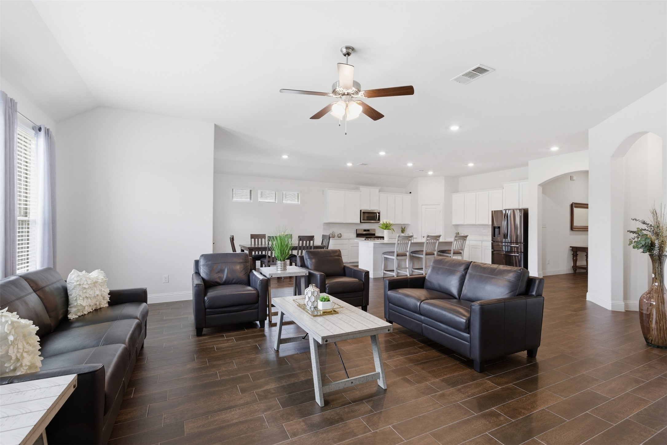 10109 Table Bluff Street Aubrey TX 76227