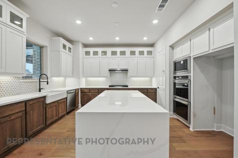 2716 Railway Street Forney TX 75126