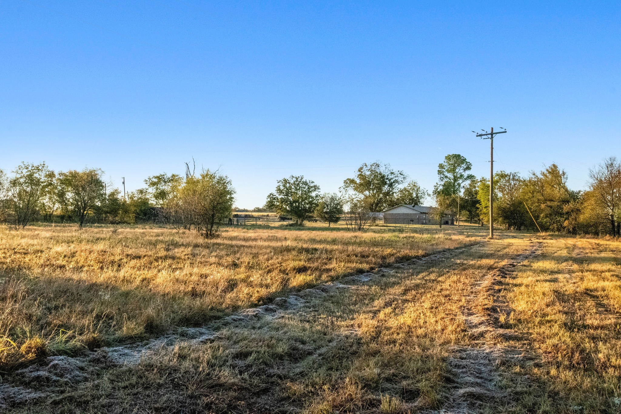 596 S Fm 129 Santo TX 76472
