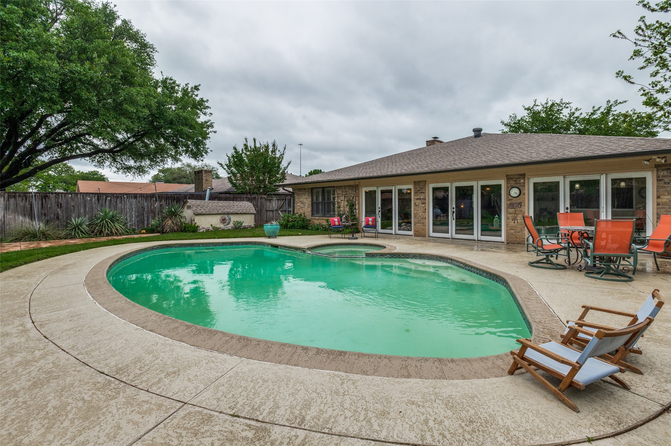1901 Anna Drive Irving TX 75061