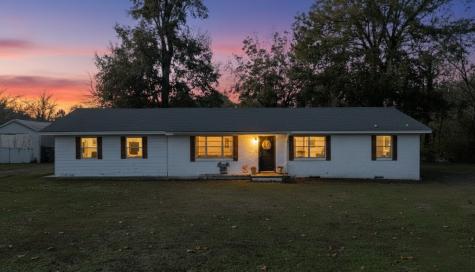 6488 State Highway 135 N Kilgore TX 75662