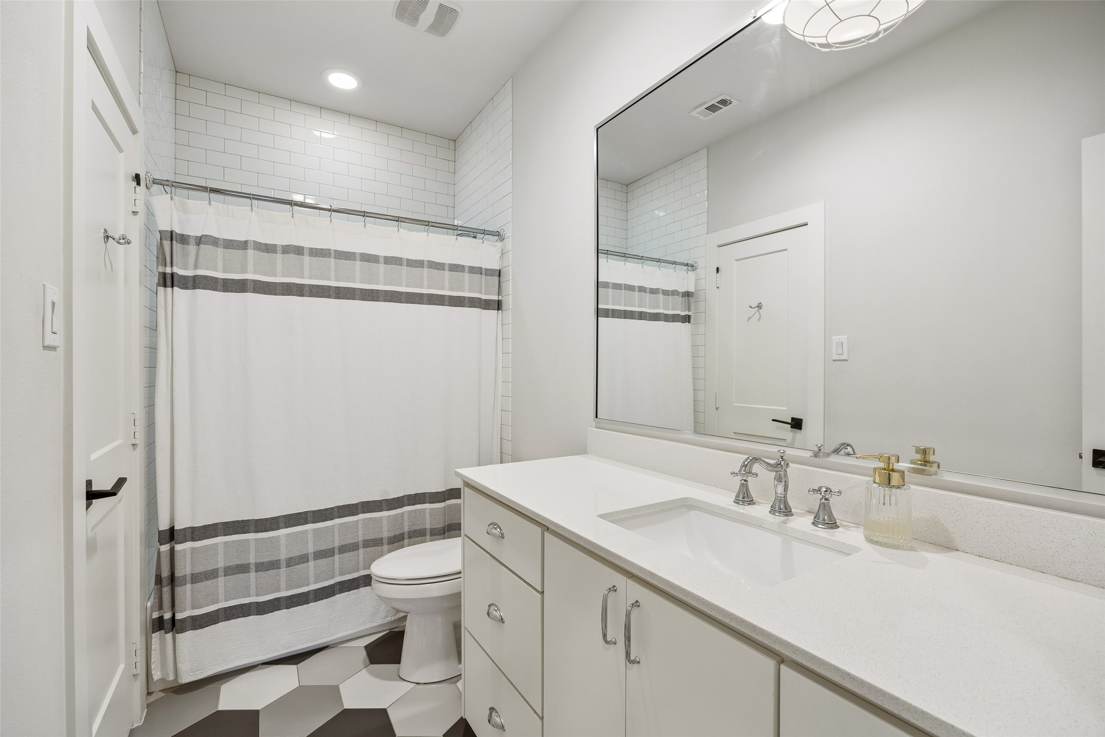 5923 Anita Street Dallas TX 75206