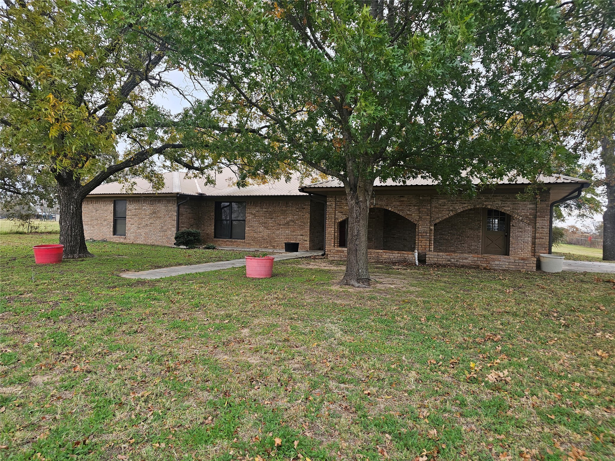 724 Foster Bond Street Cross Plains TX 76443