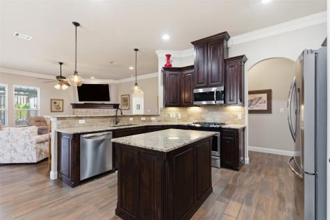 2038 Clive Drive Granbury TX 76048