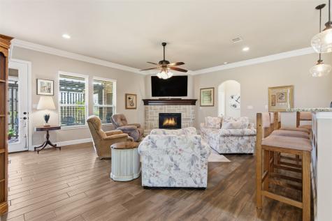 2038 Clive Drive Granbury TX 76048