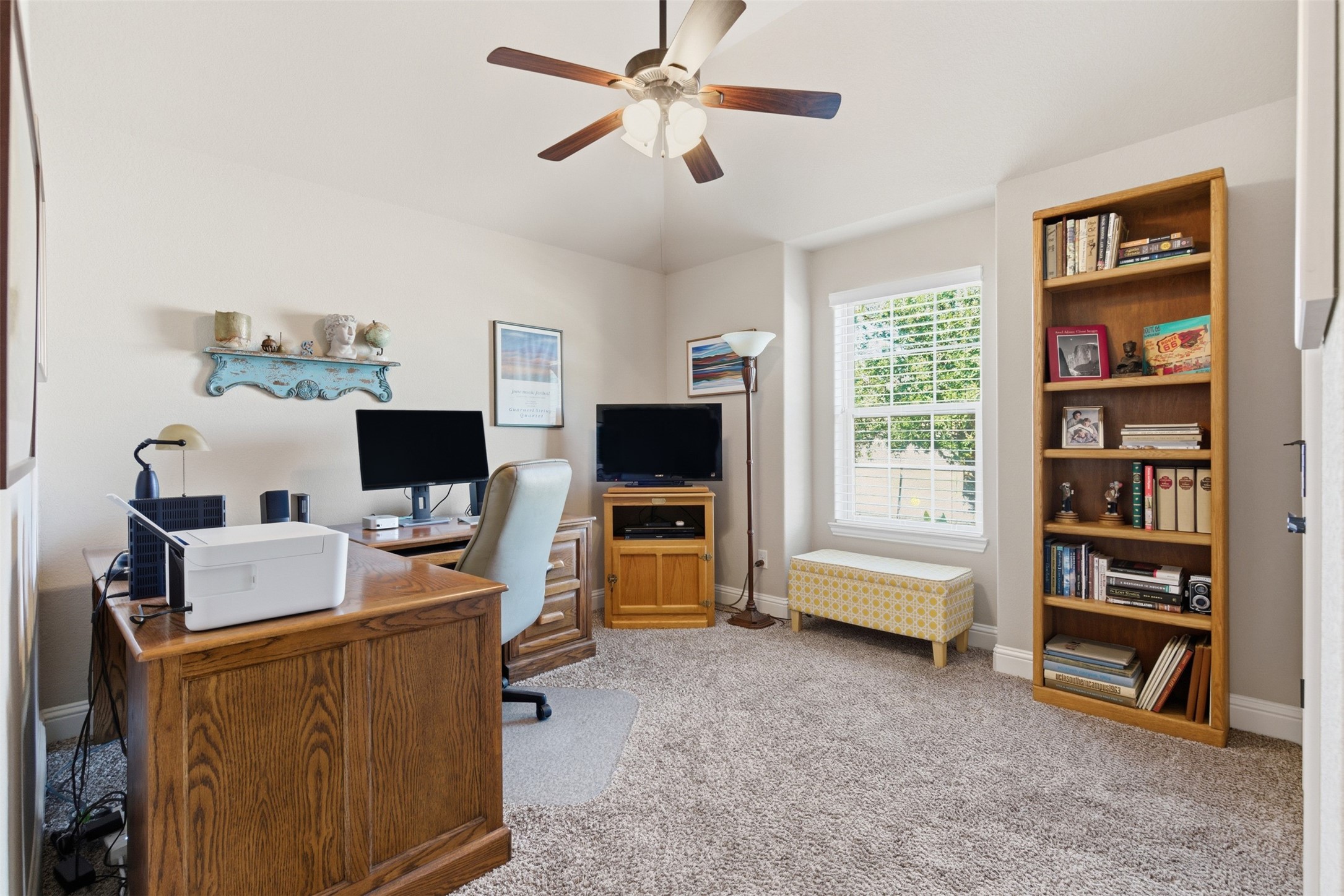 2038 Clive Drive Granbury TX 76048