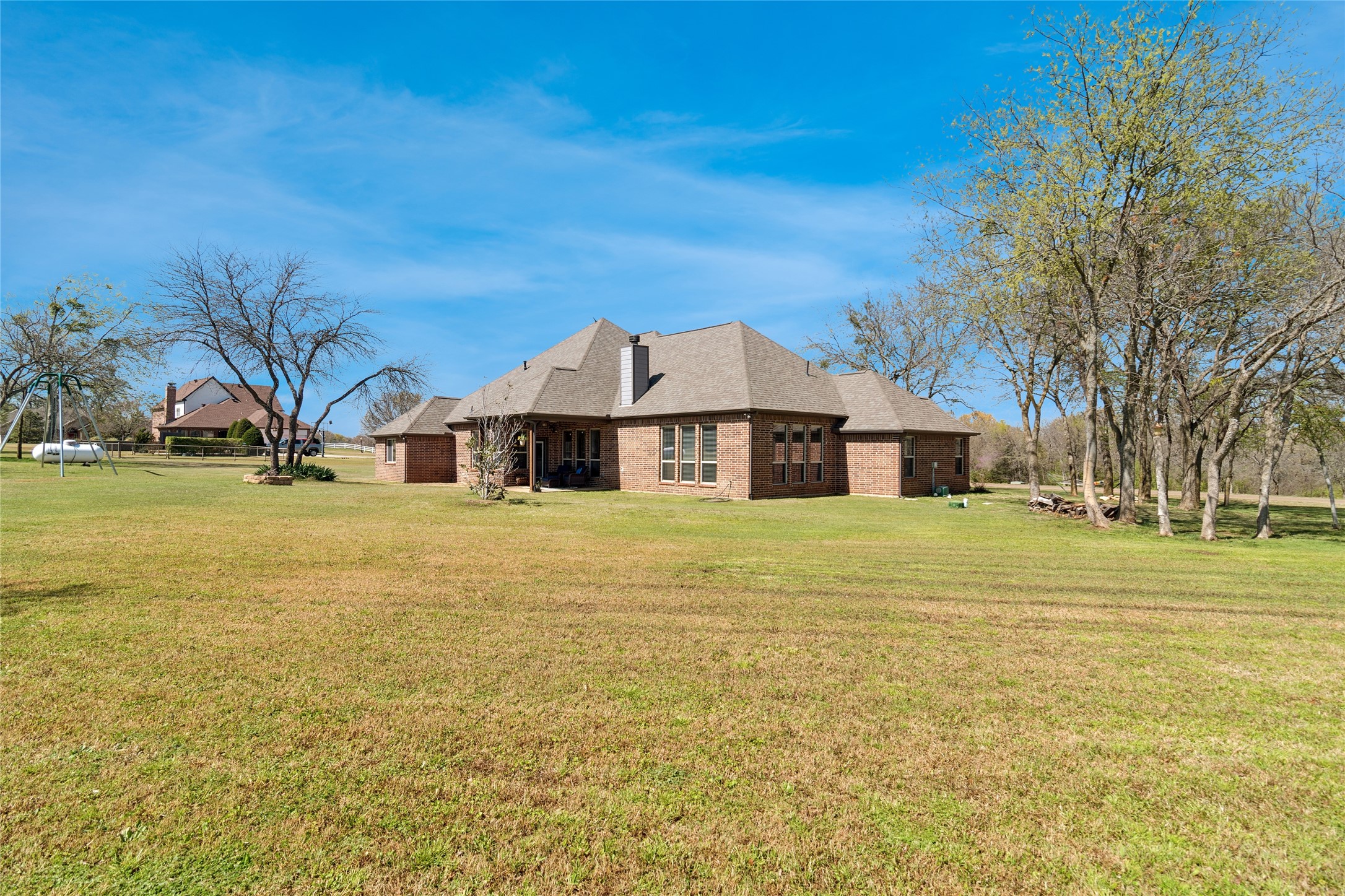 82 Forest Hills Circle Gunter TX 75058