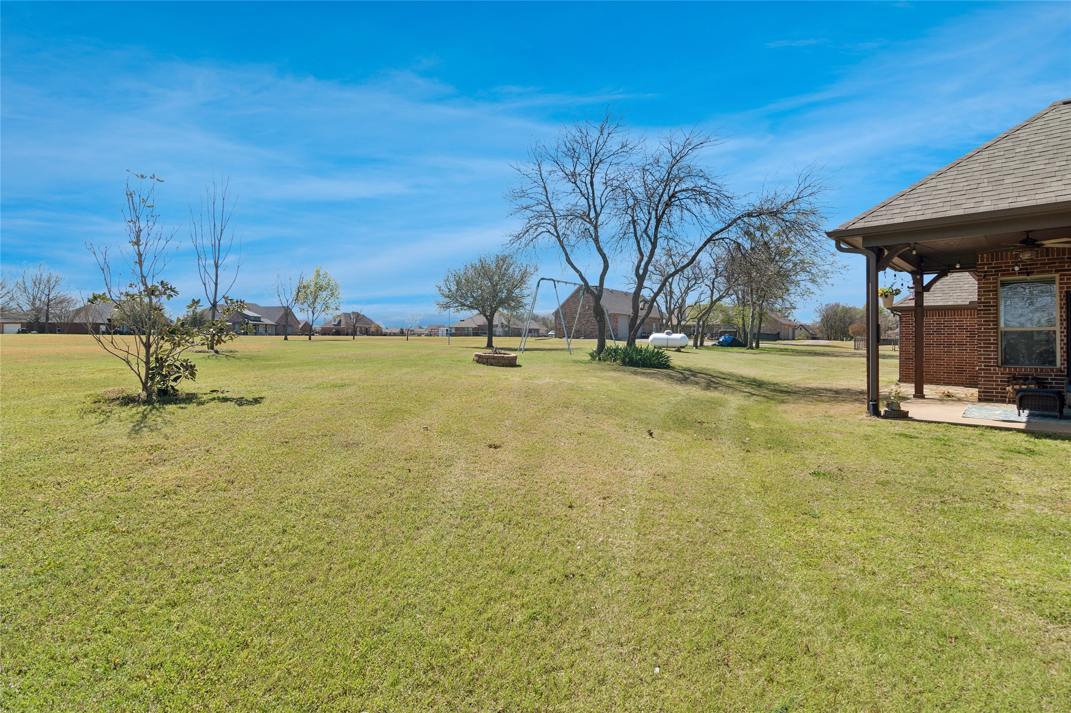 82 Forest Hills Circle Gunter TX 75058
