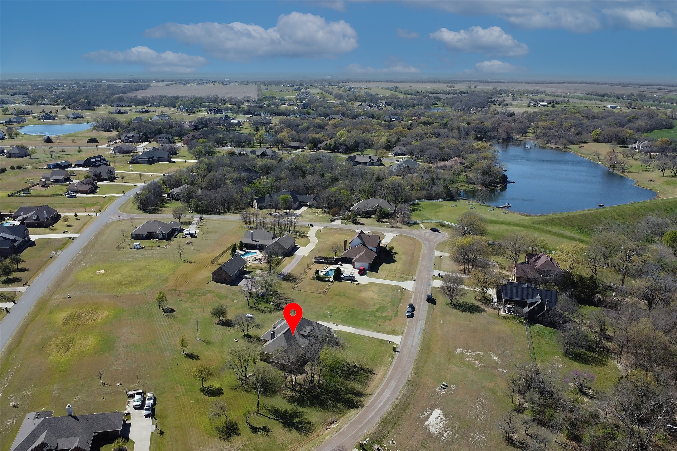 82 Forest Hills Circle Gunter TX 75058