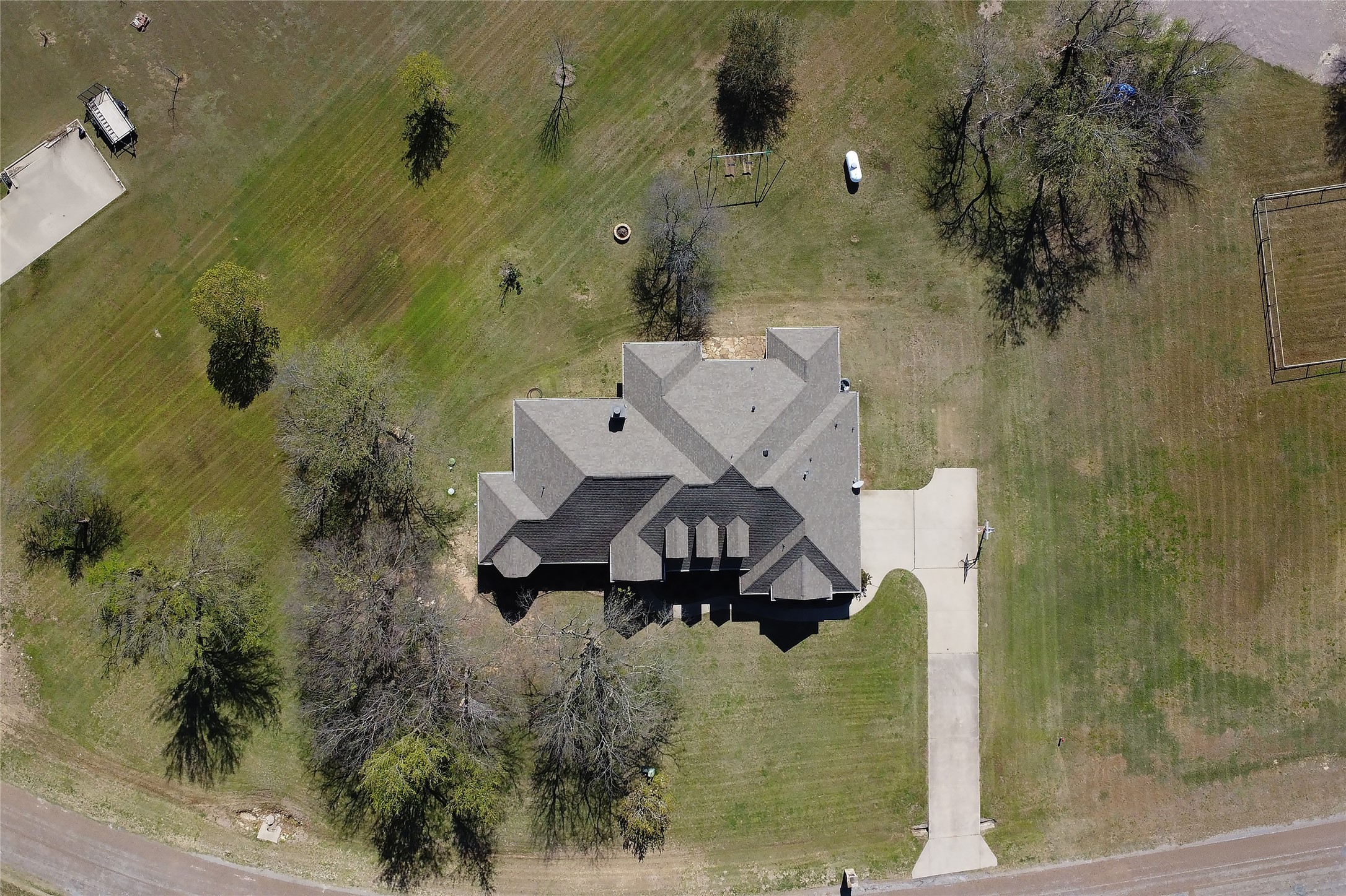 82 Forest Hills Circle Gunter TX 75058
