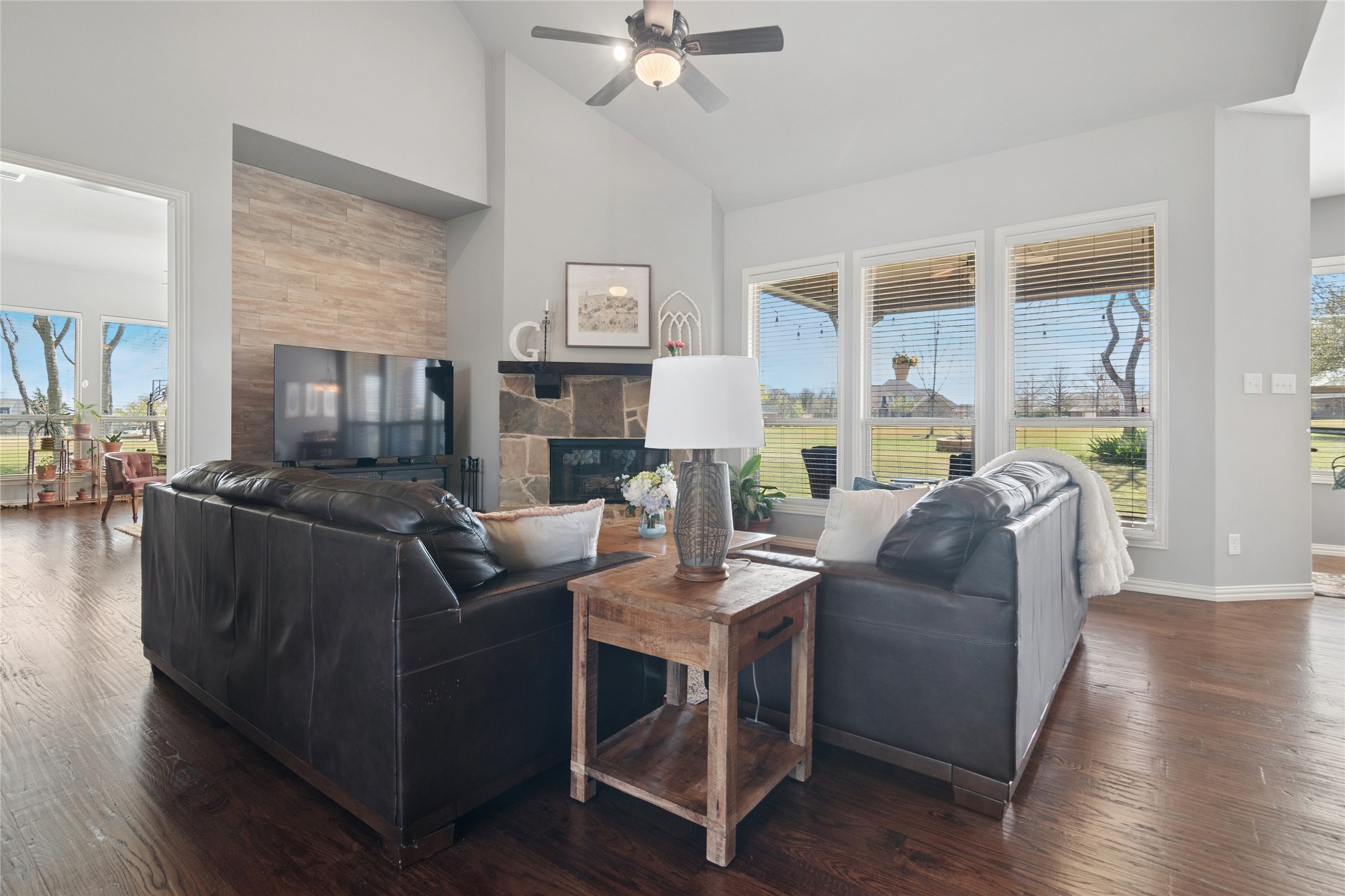 82 Forest Hills Circle Gunter TX 75058