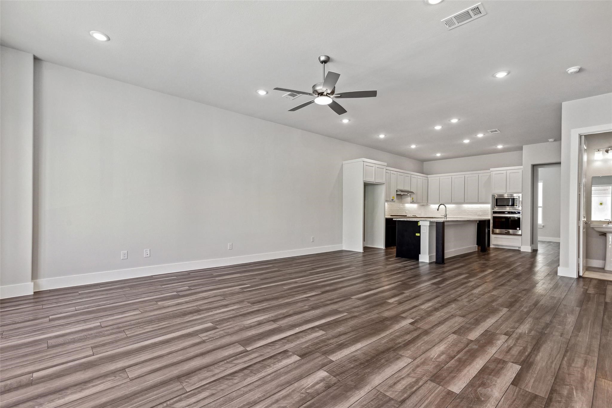 8150 Bromley Drive Dallas TX 75231