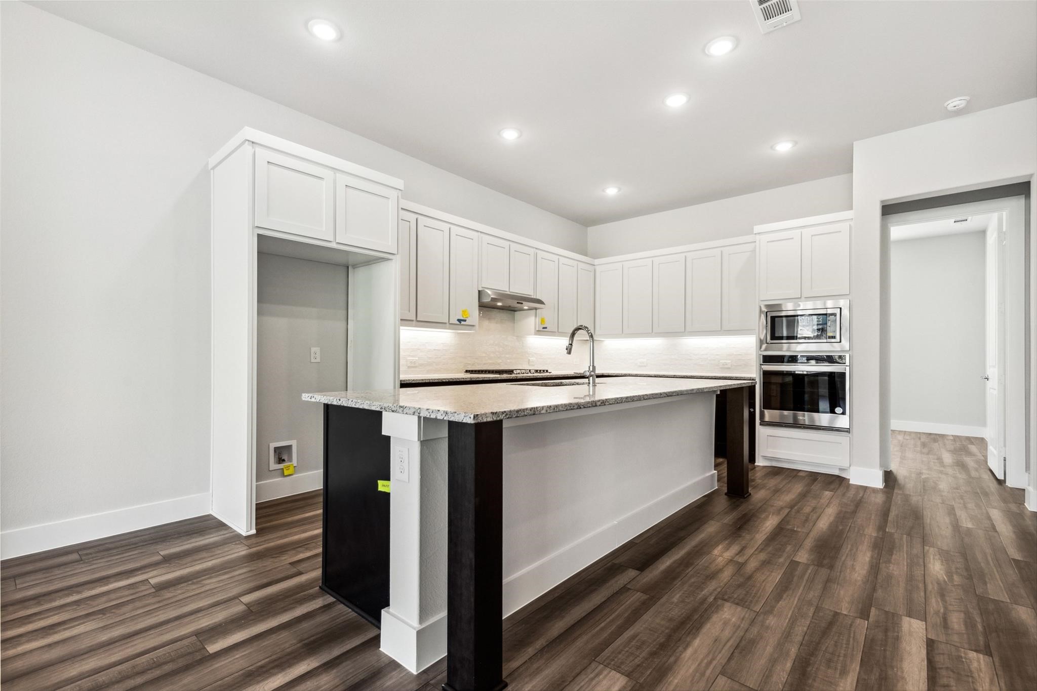 8150 Bromley Drive Dallas TX 75231