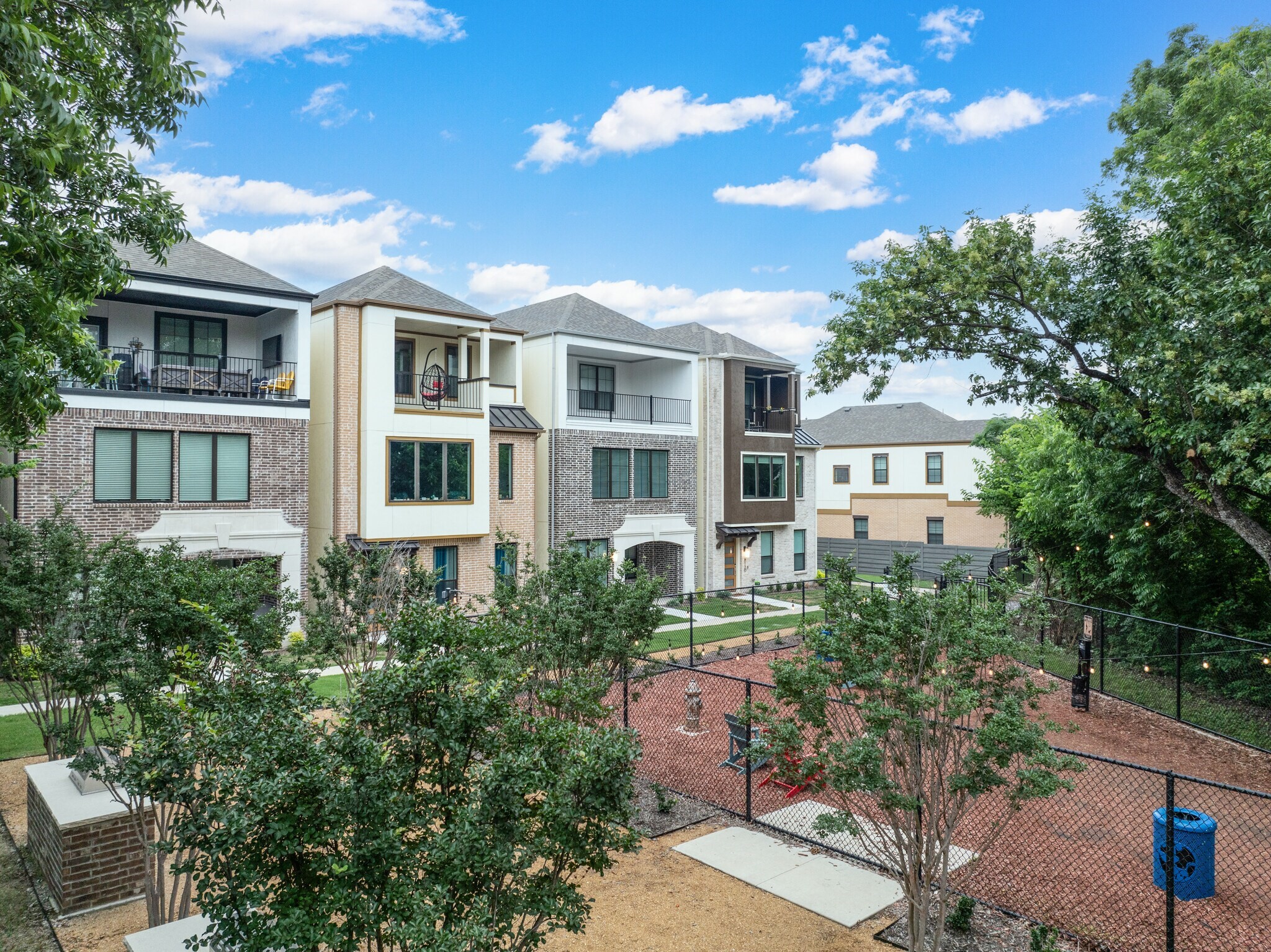 8150 Bromley Drive Dallas TX 75231