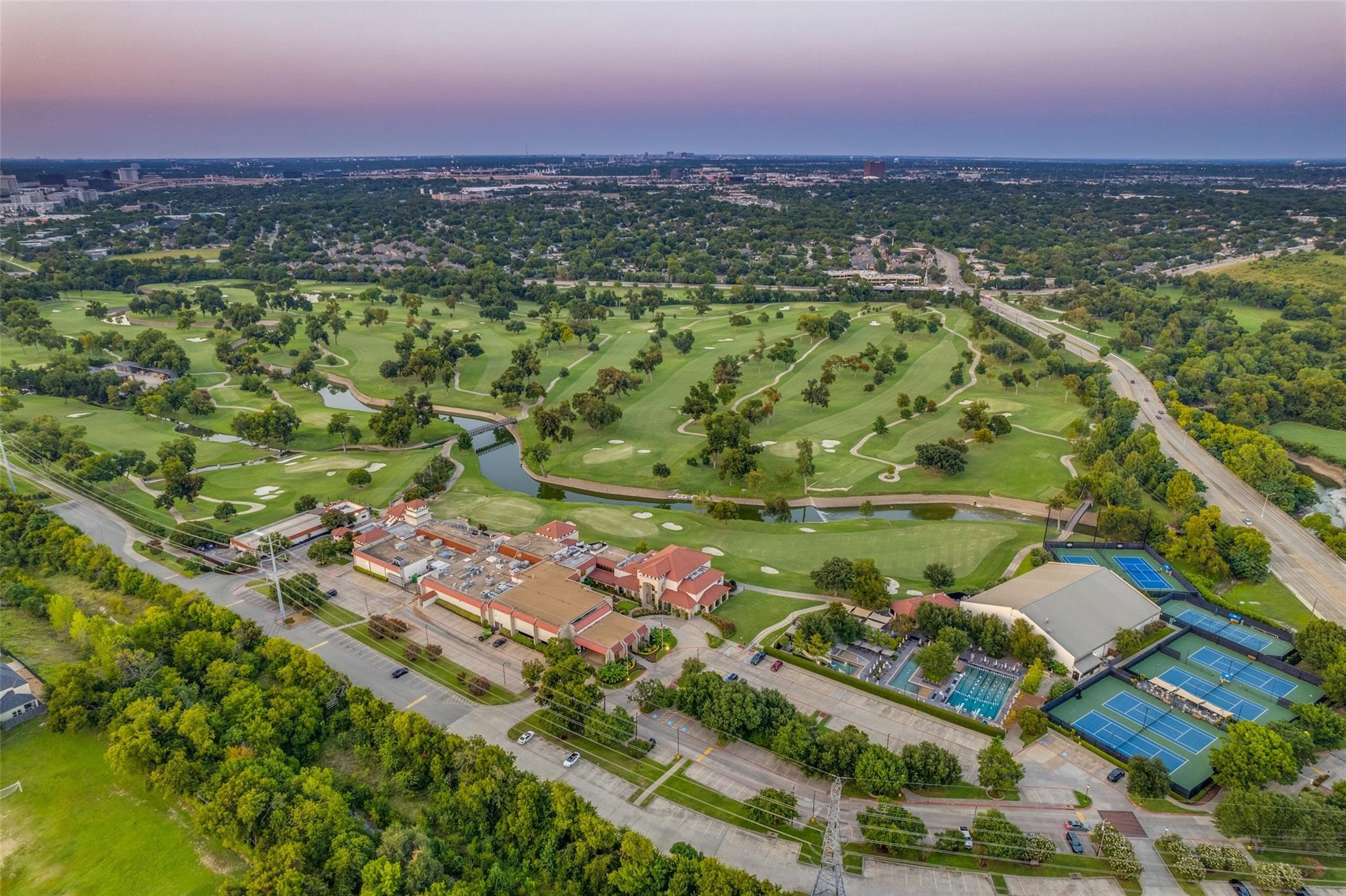 8150 Bromley Drive Dallas TX 75231