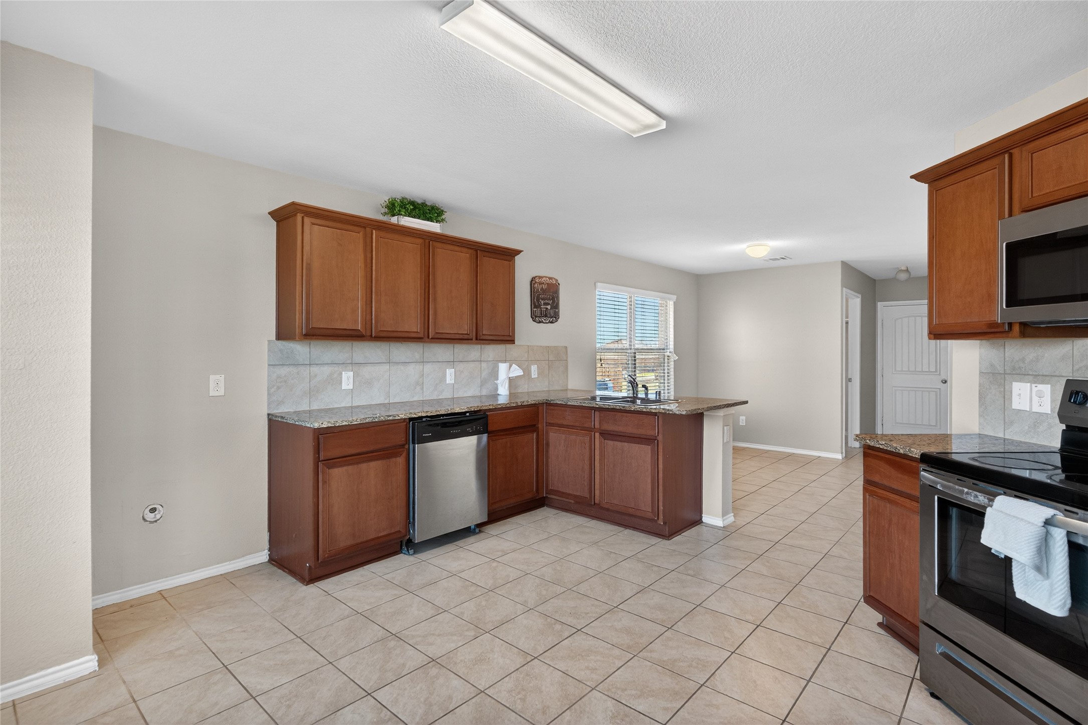 2256 Spring Hollow Drive Lancaster TX 75134