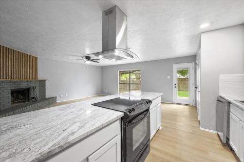5321 Strickland Avenue The Colony TX 75056