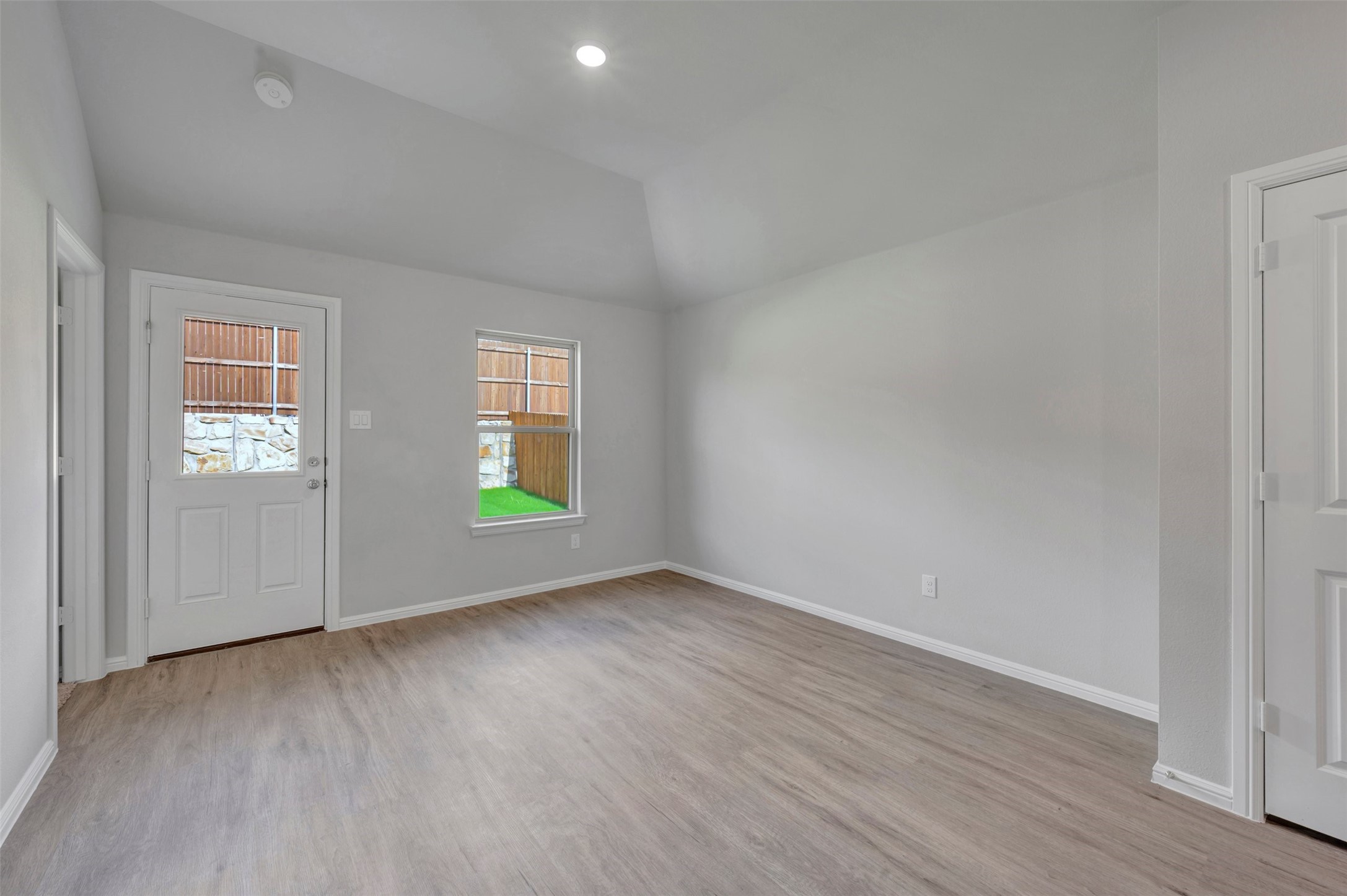 418 Silent Pond Park Lavon TX 75166
