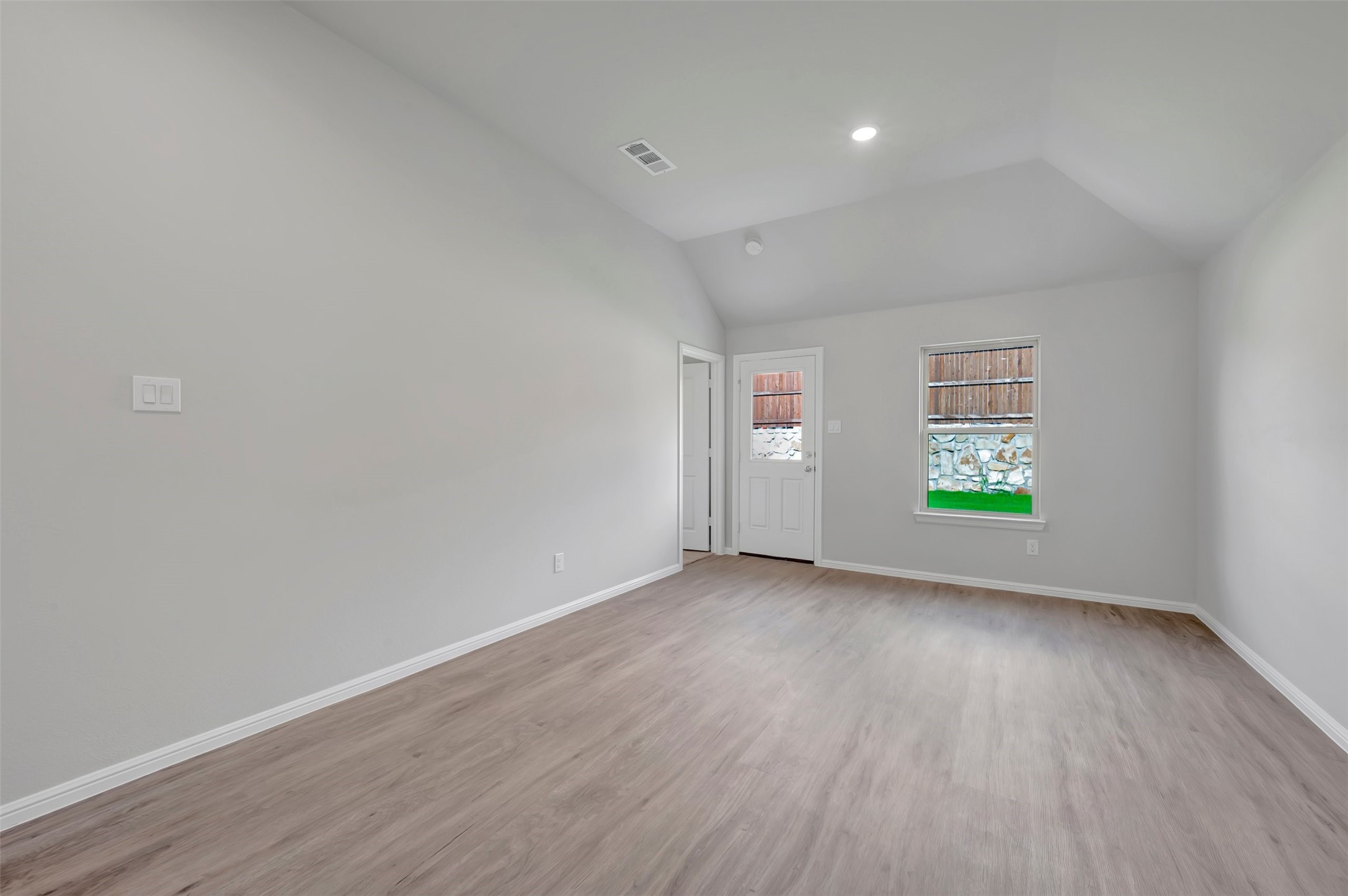 418 Silent Pond Park Lavon TX 75166