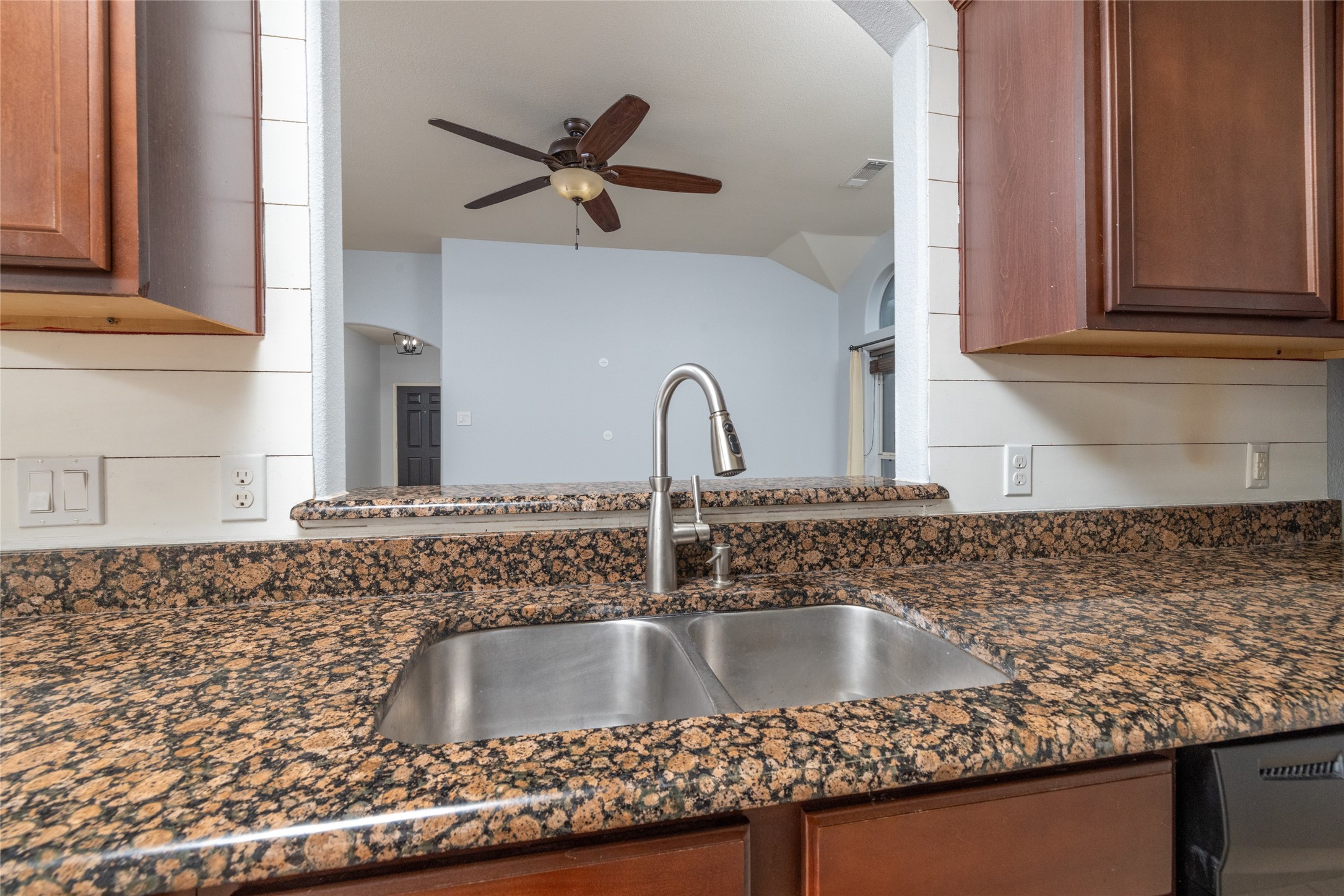 130 Kincaid Drive Sanger TX 76266