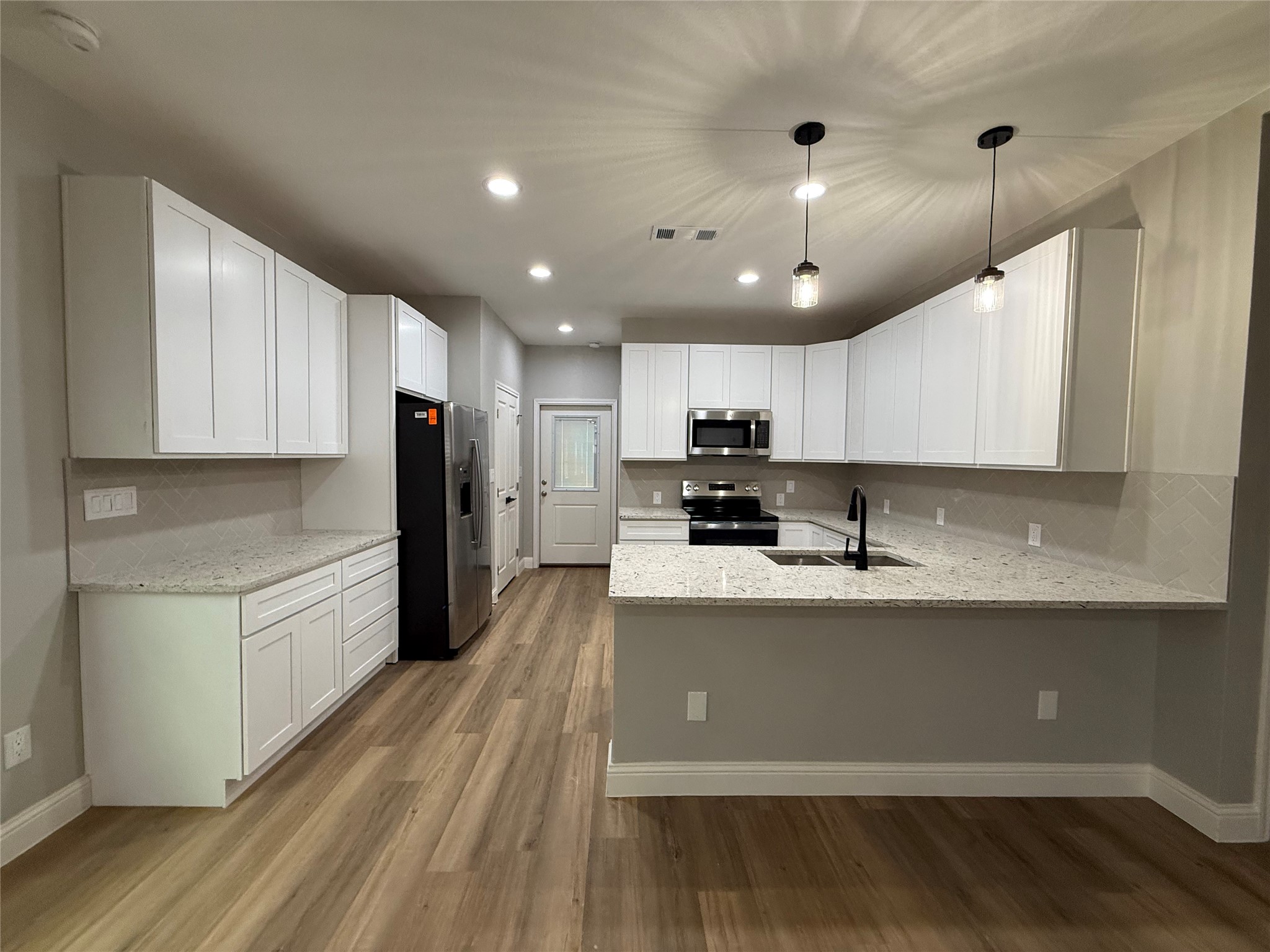 1917 Avenue A Denison TX 75020