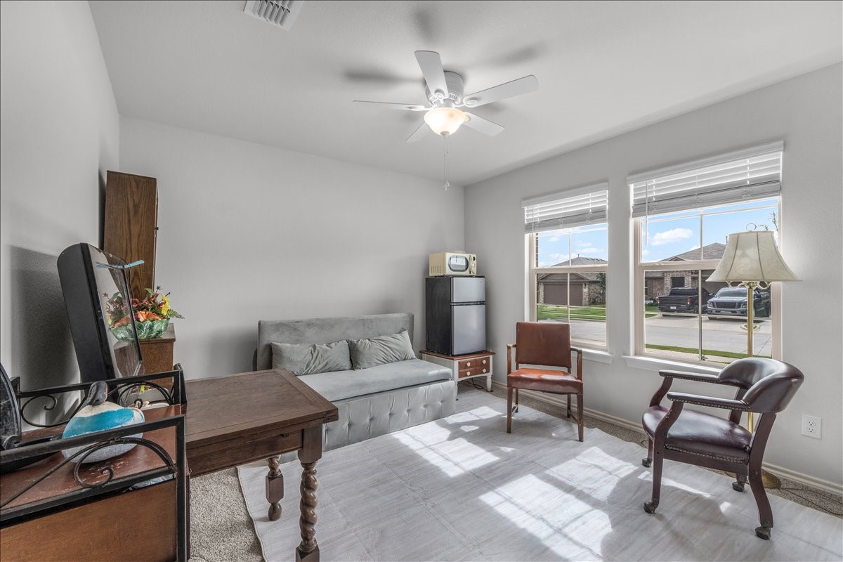 513 Derby Lane Springtown TX 76082