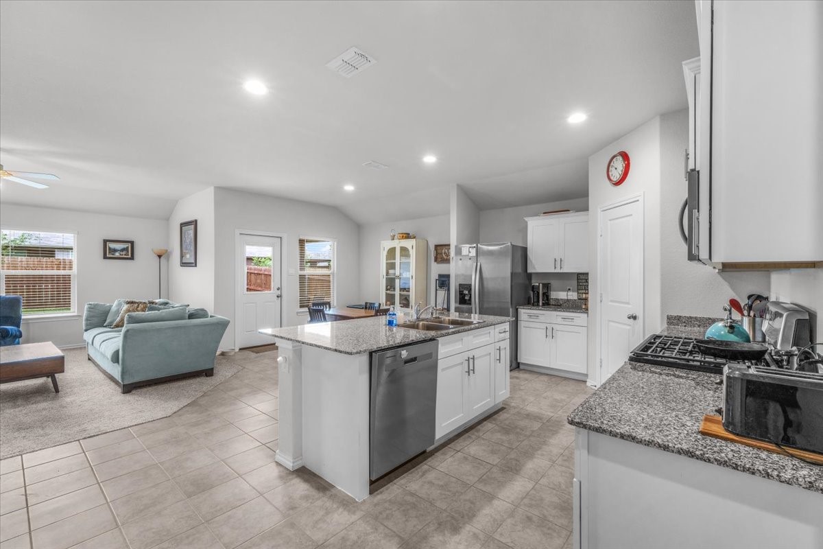 513 Derby Lane Springtown TX 76082
