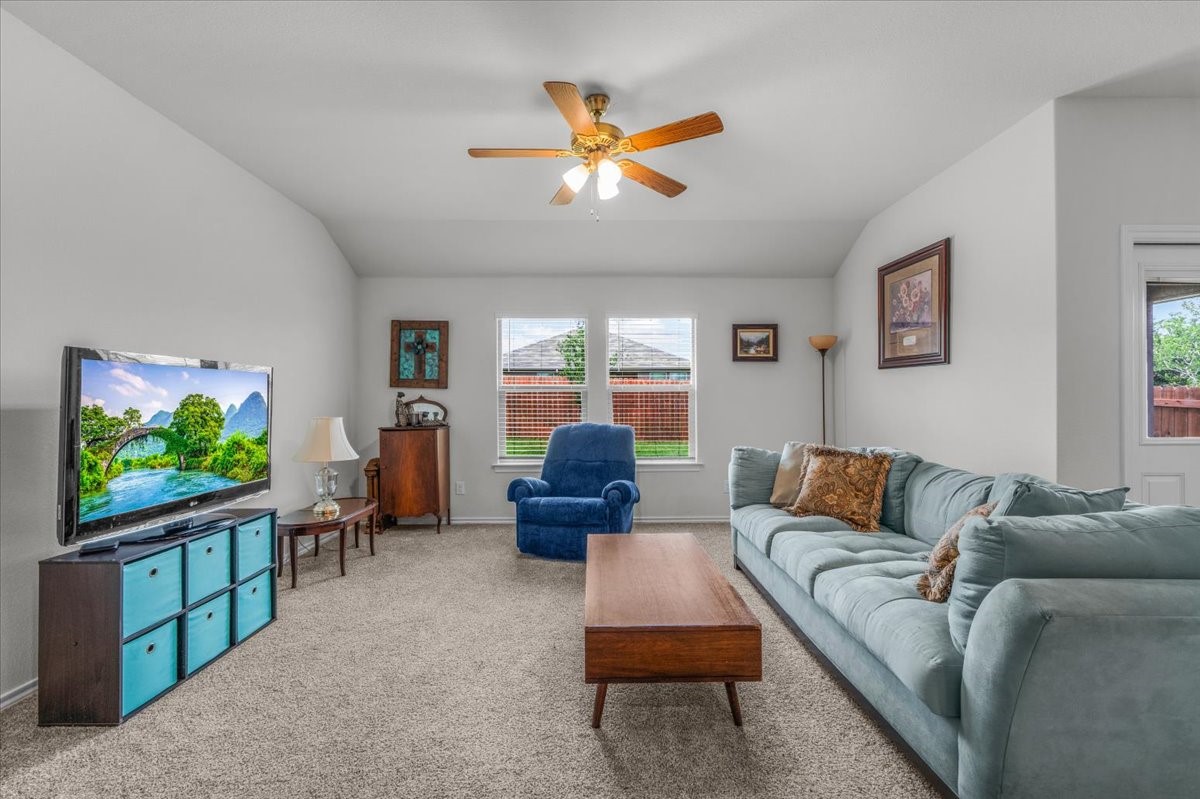513 Derby Lane Springtown TX 76082