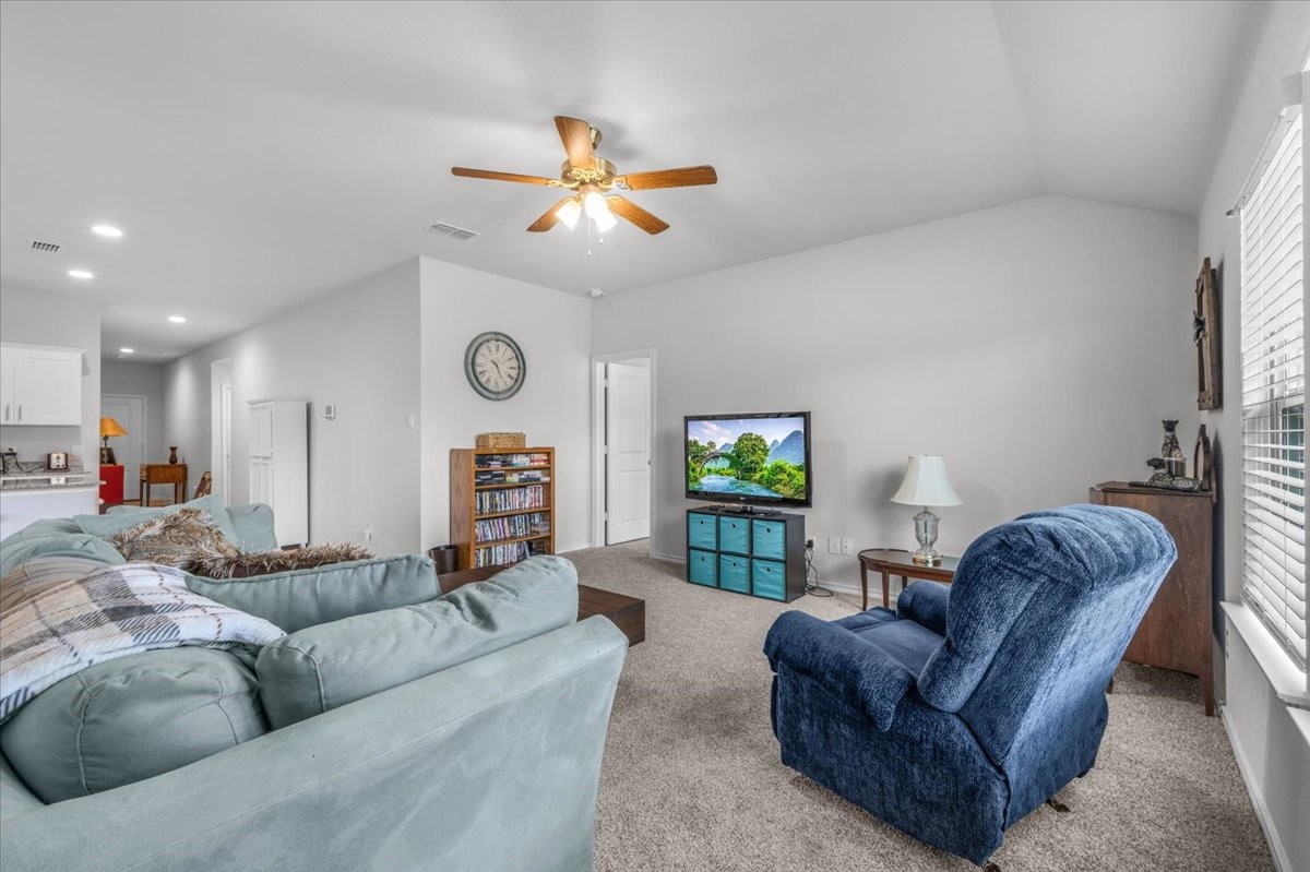 513 Derby Lane Springtown TX 76082