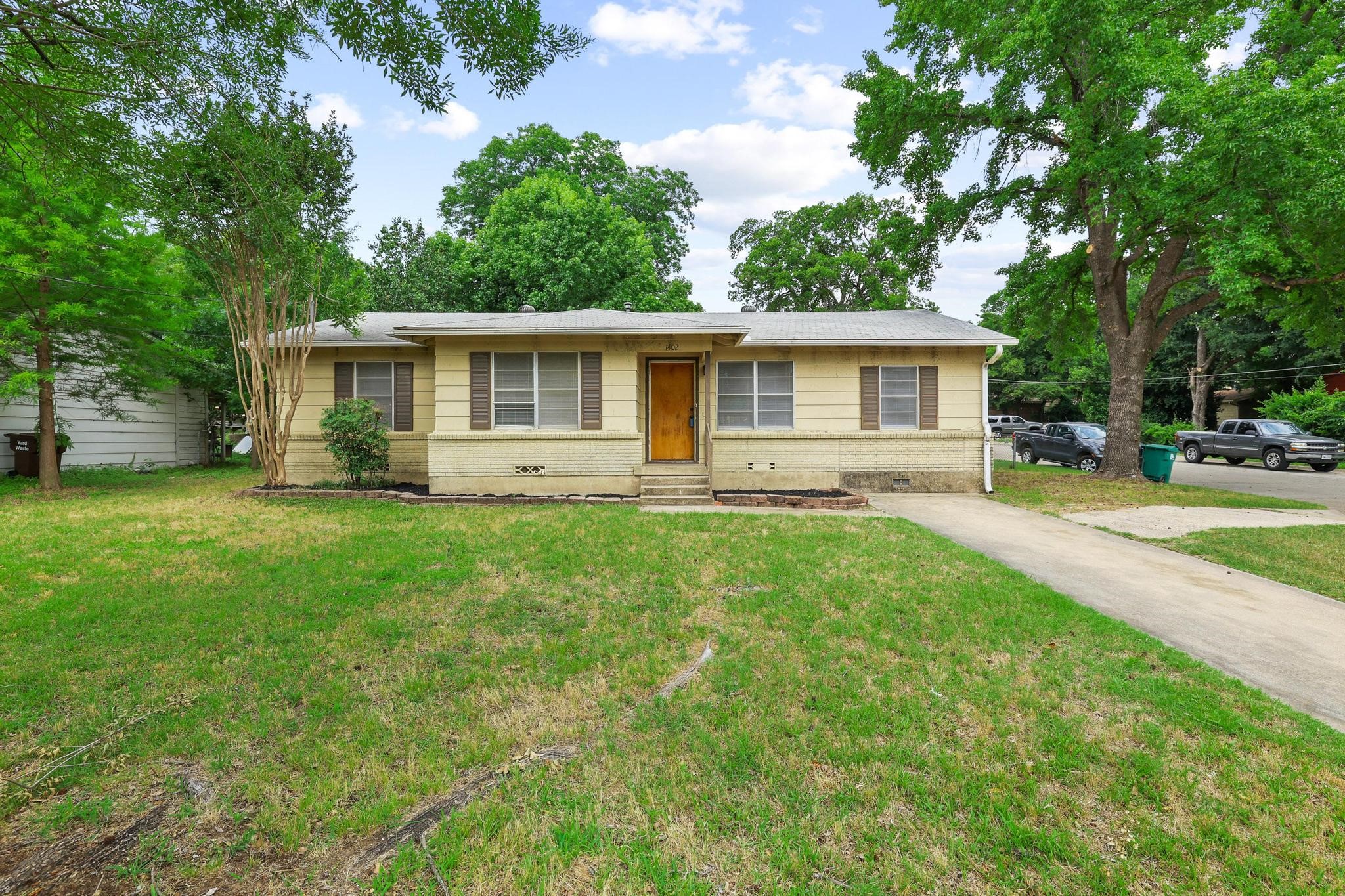 1402 Knight Street Denton TX 76205