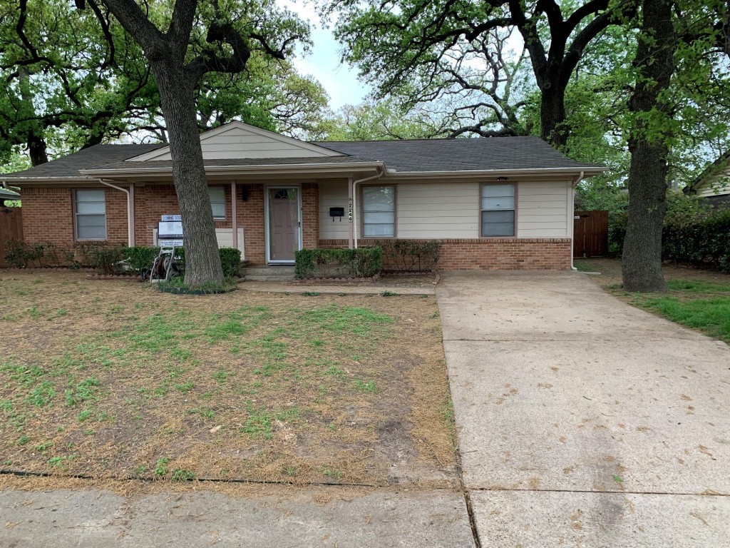 2244 Cambridge Drive Irving TX 75061