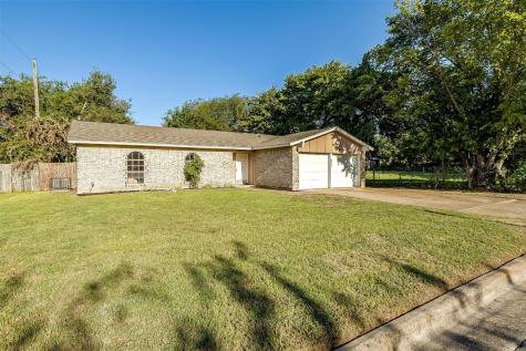 6812 Alma Street Forest Hill TX 76140