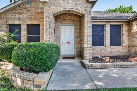 612 Cranbrook Drive Fort Worth TX 76131