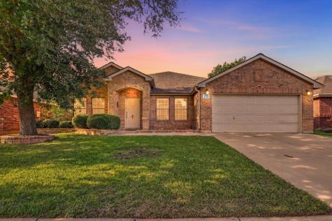 612 Cranbrook Drive Fort Worth TX 76131