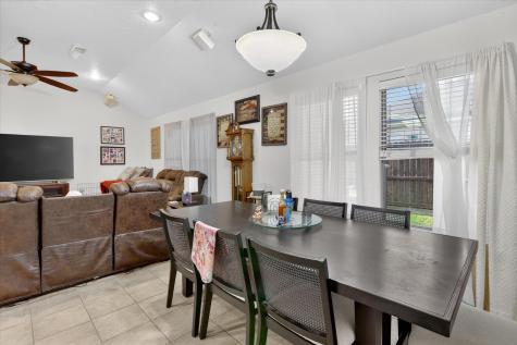 612 Cranbrook Drive Fort Worth TX 76131