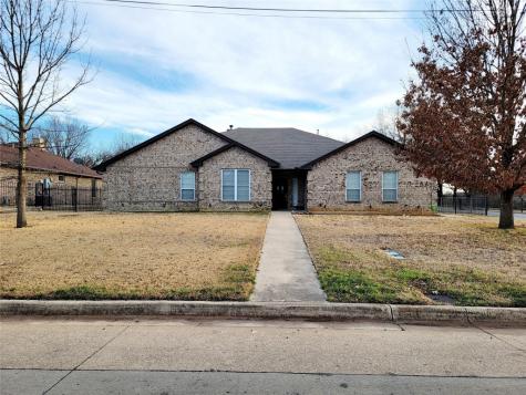 2800 Lawnwood Street Fort Worth TX 76111