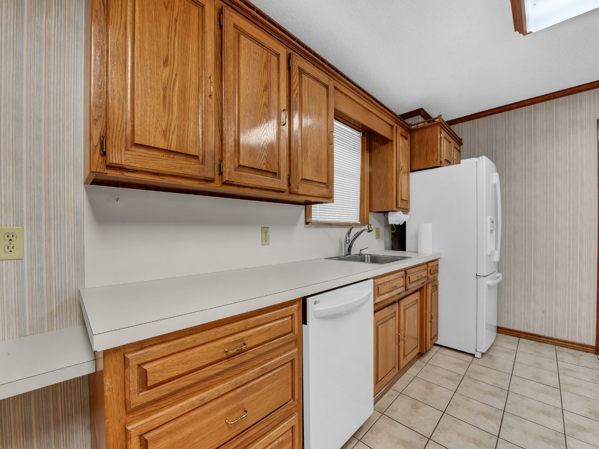 5108 Woodard Avenue Cleburne TX 76033