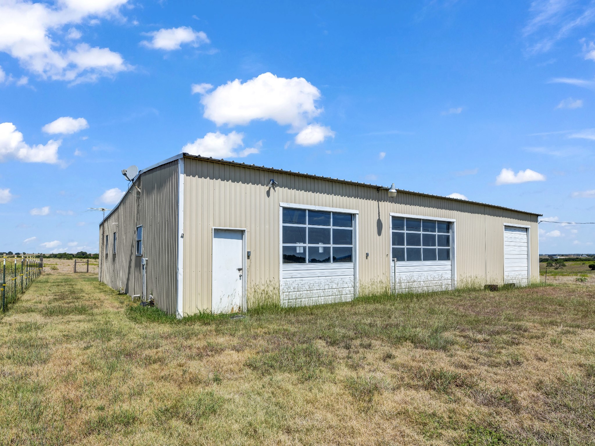 5108 Woodard Avenue Cleburne TX 76033