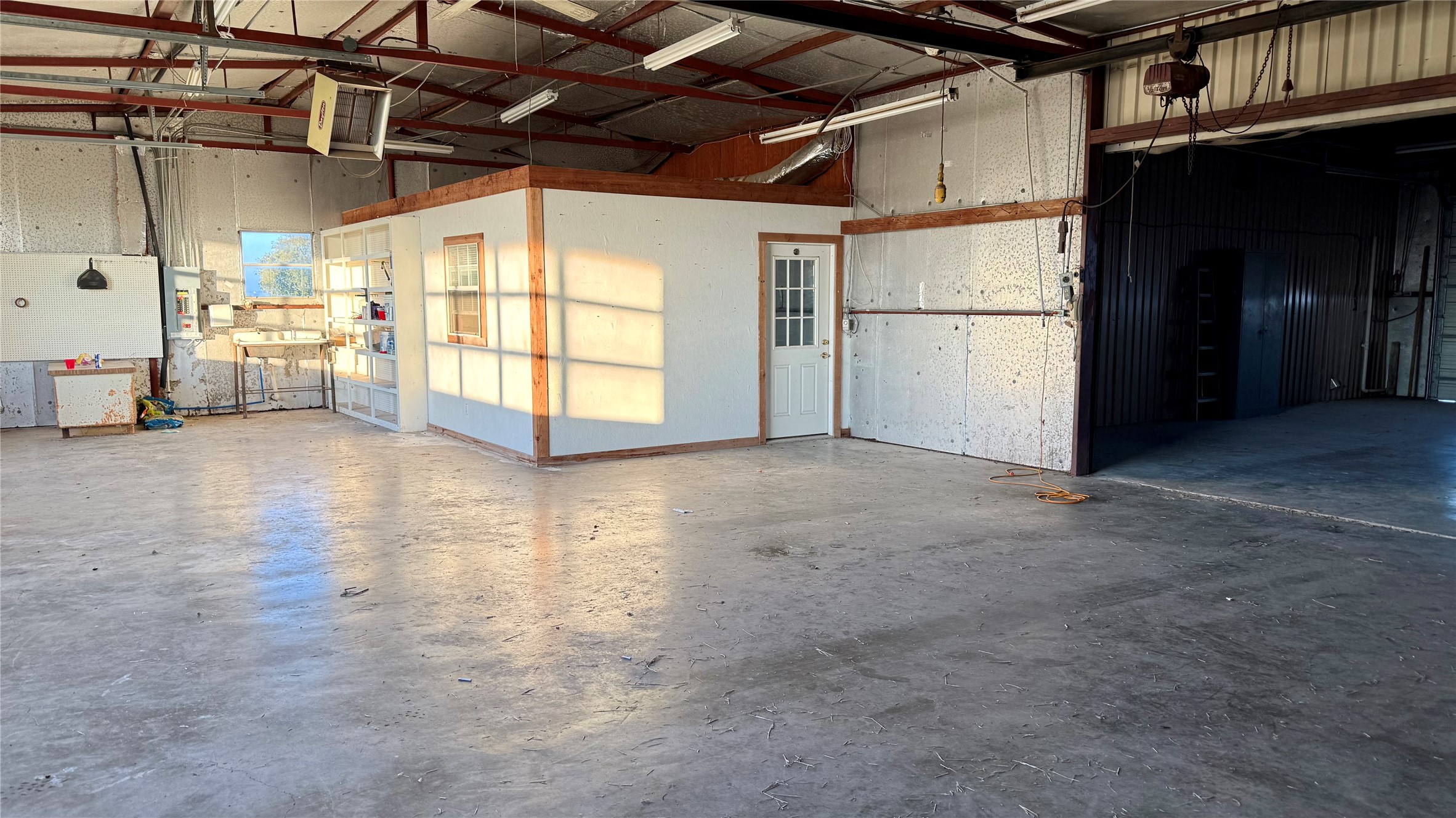 5108 Woodard Avenue Cleburne TX 76033