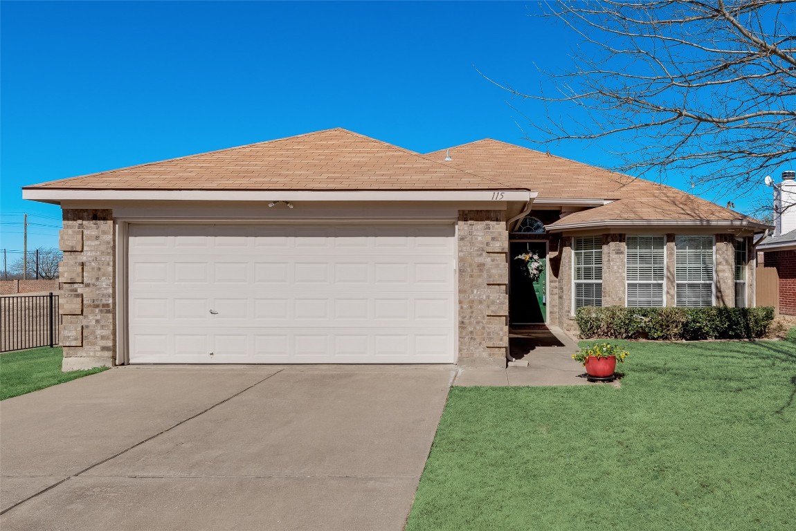115 Buckskin Drive Waxahachie TX 75167