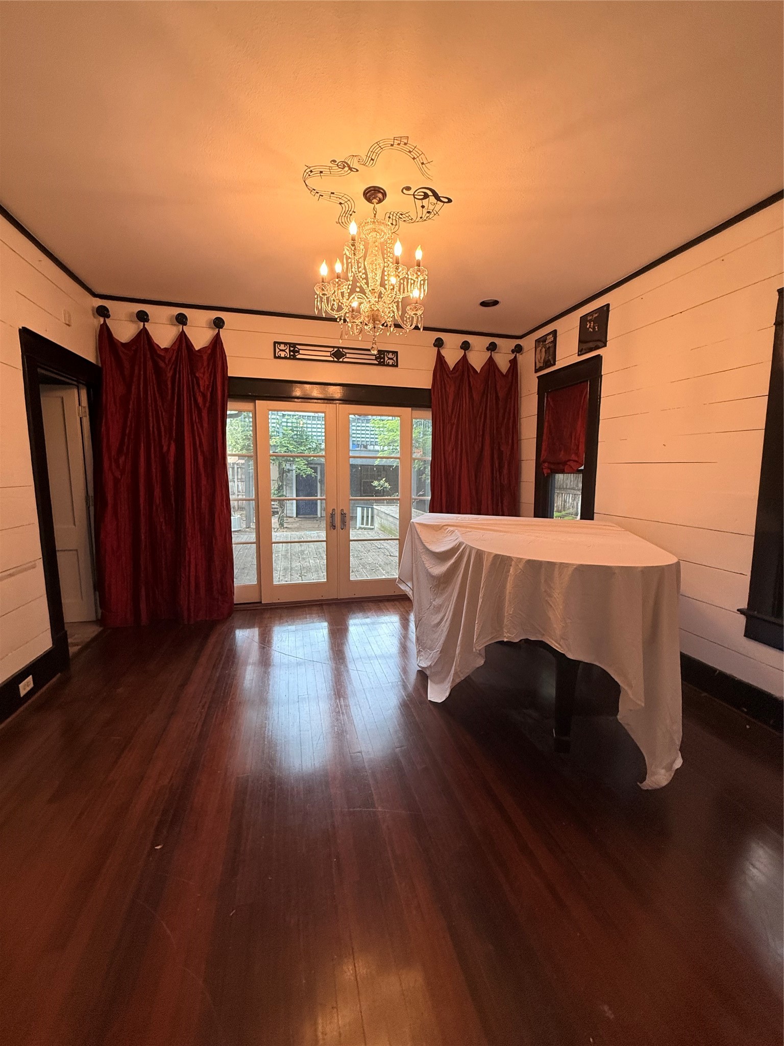 3918A Bowser Avenue Dallas TX 75219